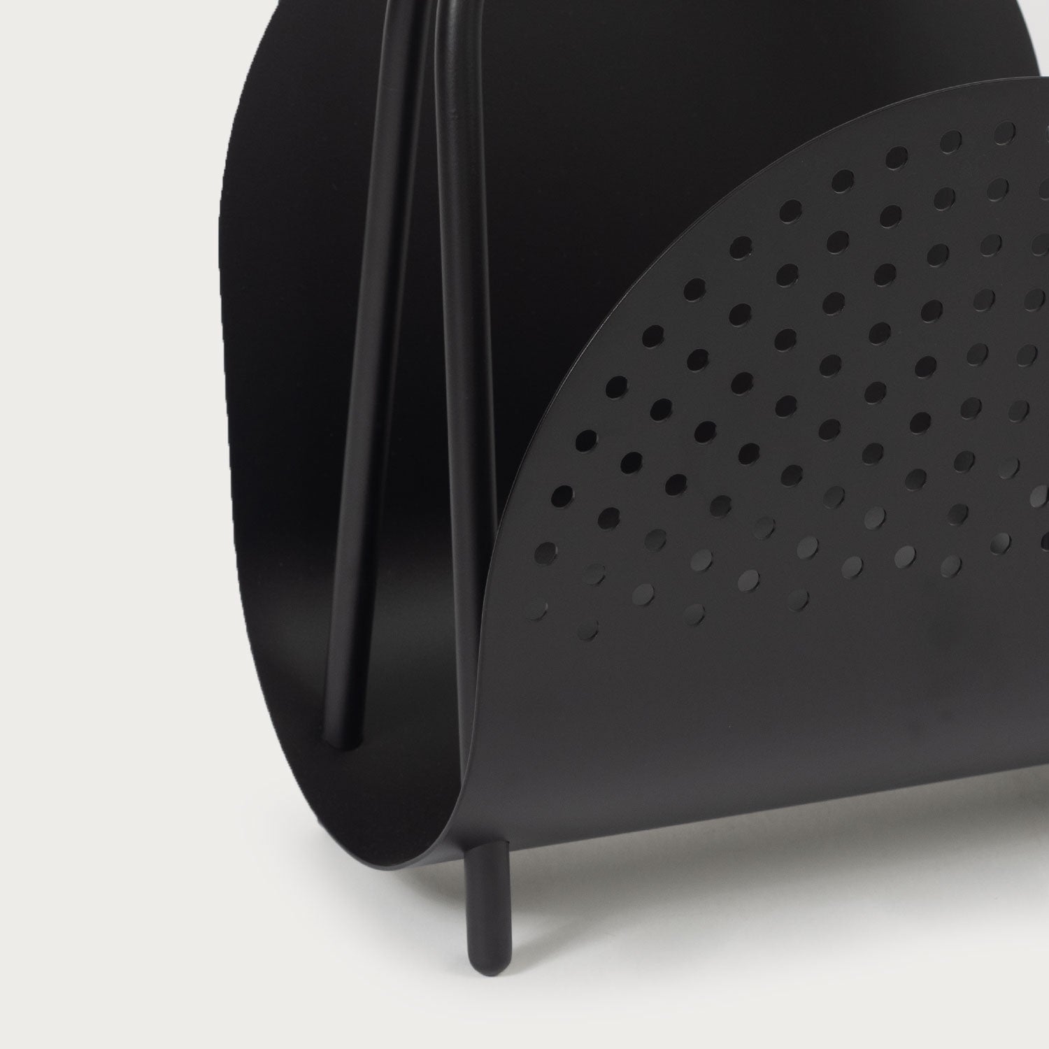 Tub Magazine Rack - Black