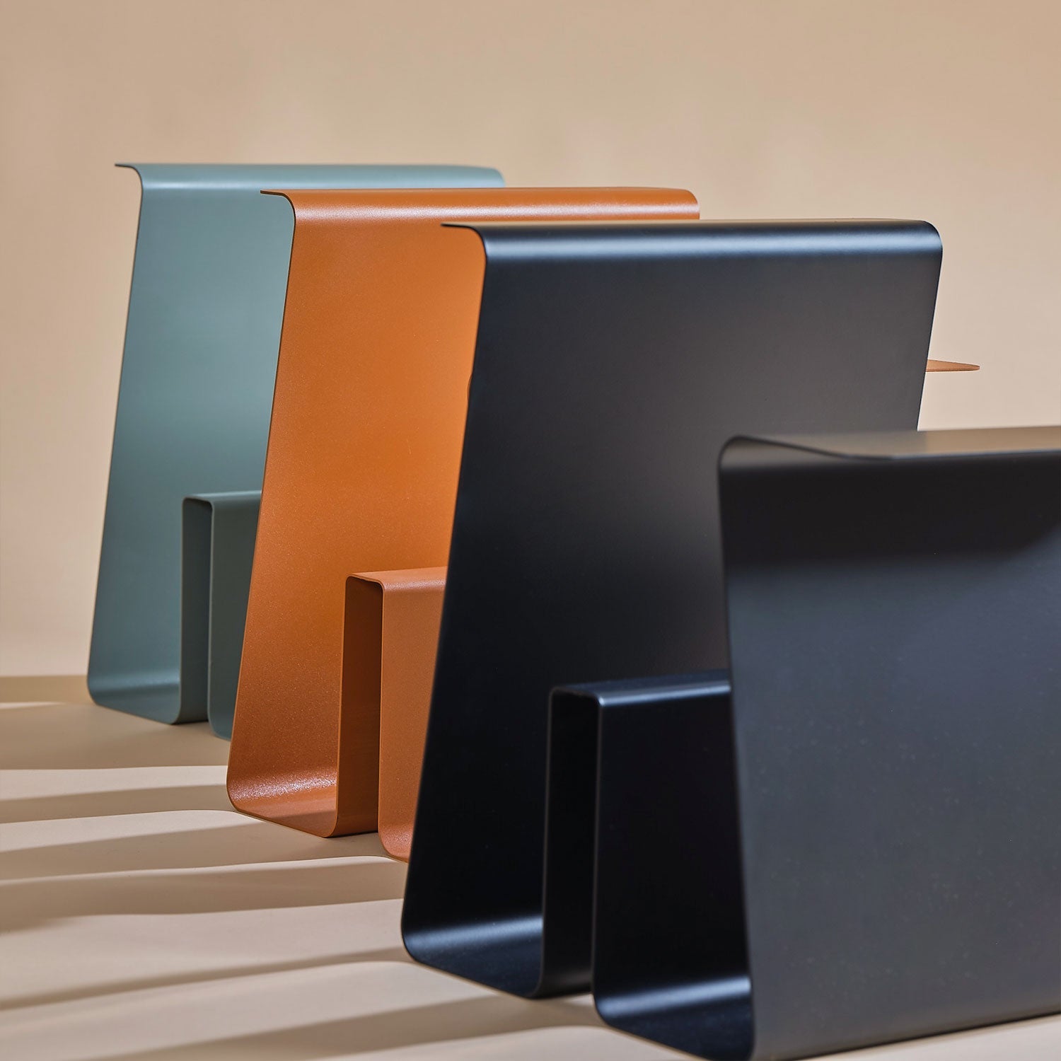 Line Magazine Rack - Green