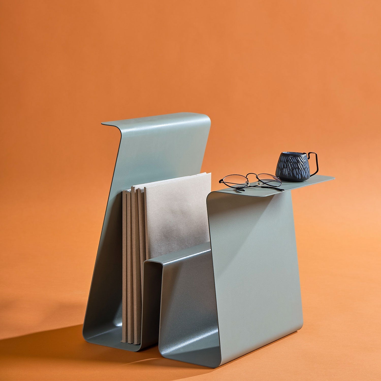 Line Magazine Rack - Green