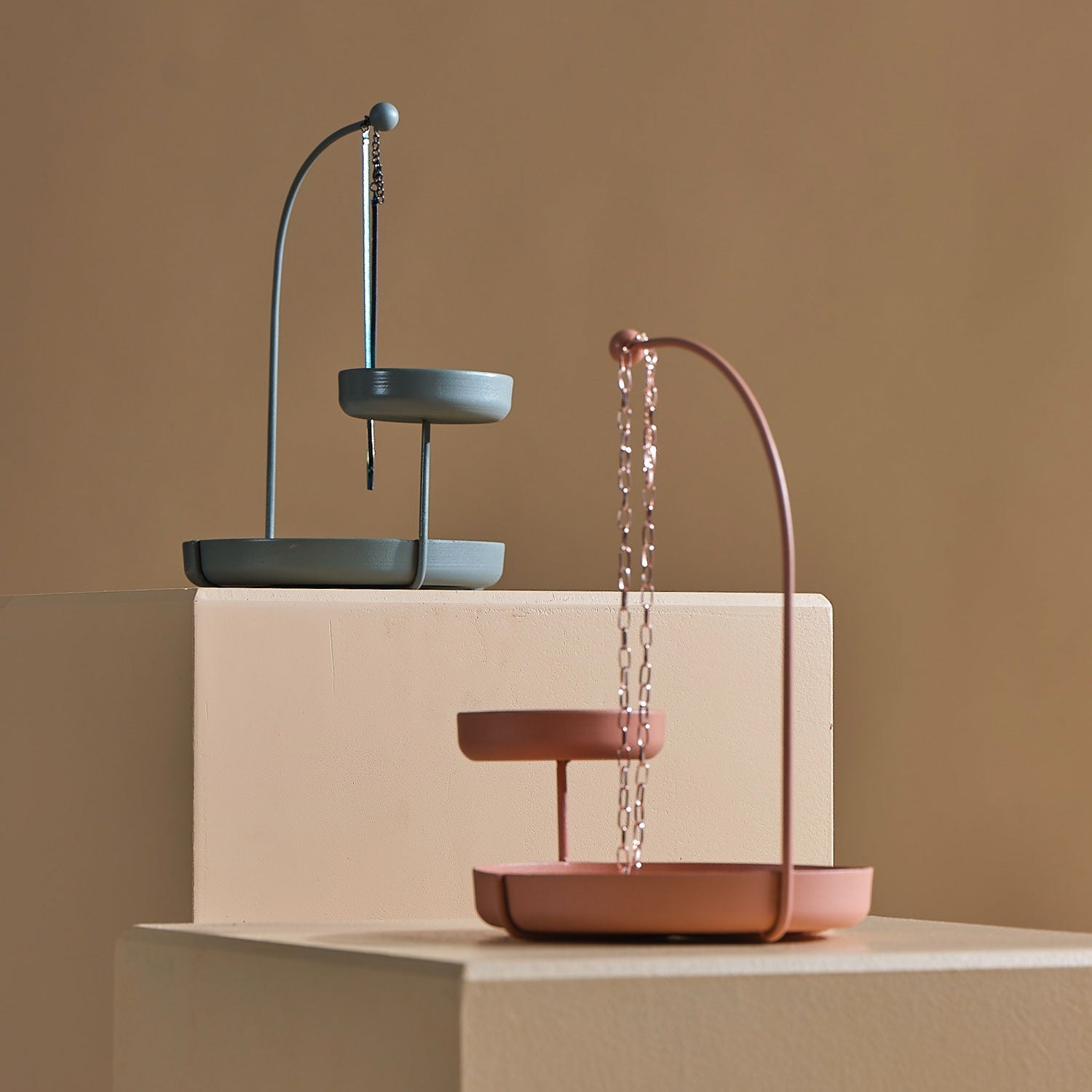 Mid Jewellery Stand - Pink