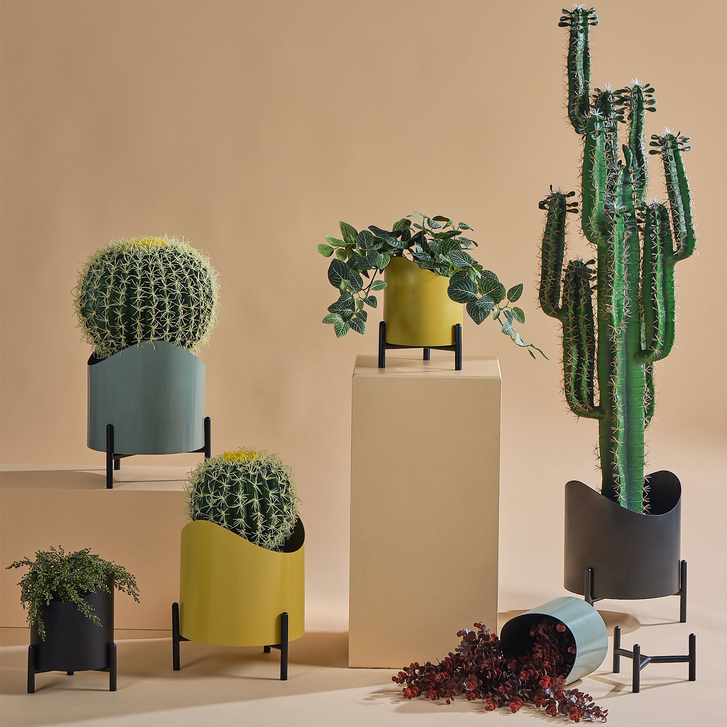 Trio Set of 2 Planters