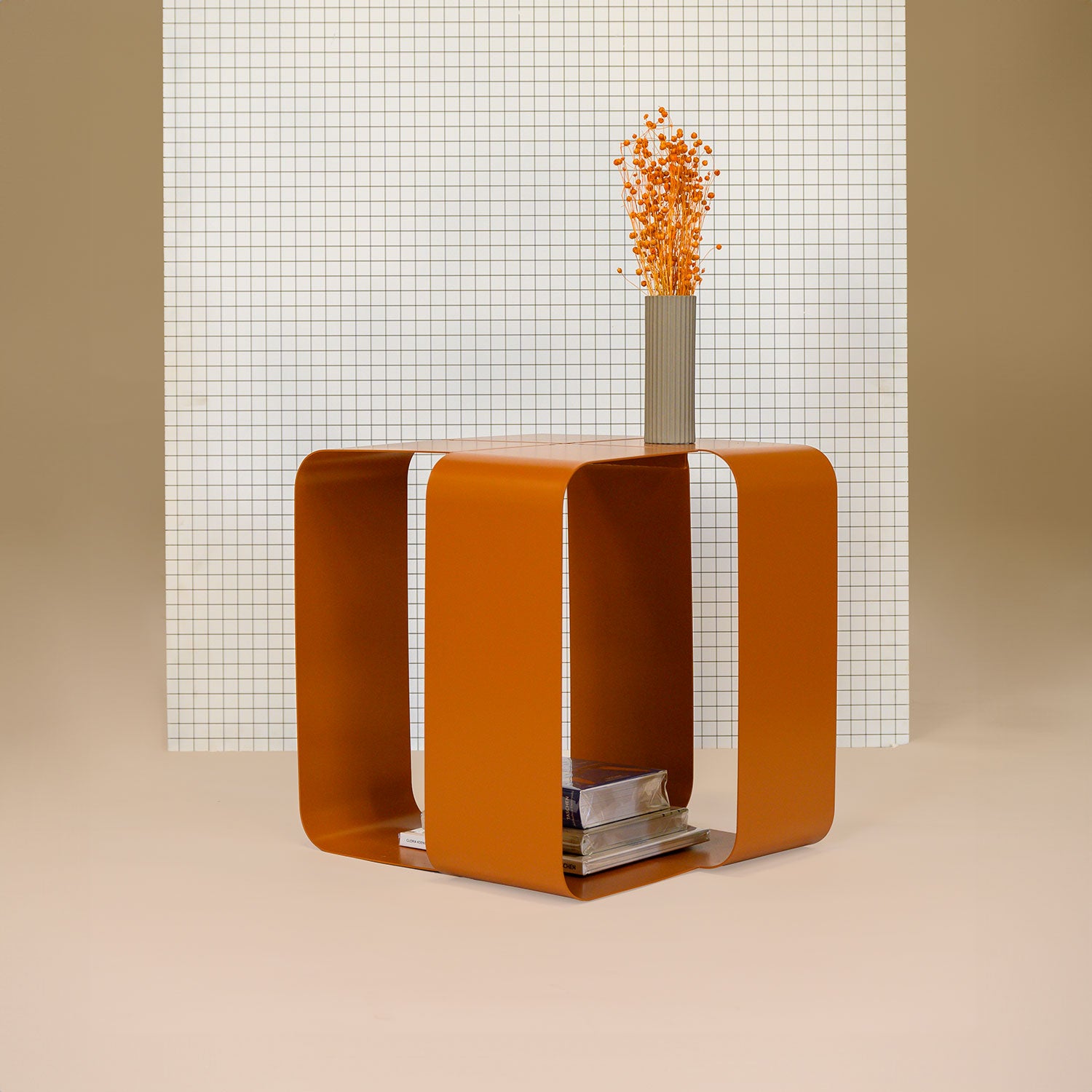 Punos M Side Table